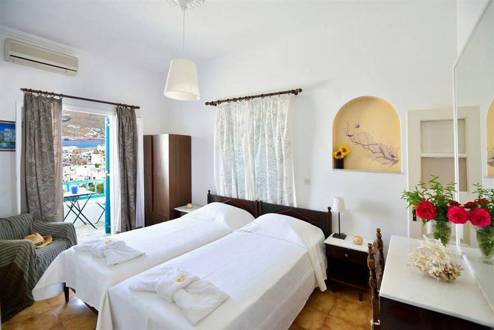 Nazos Mykonos Town