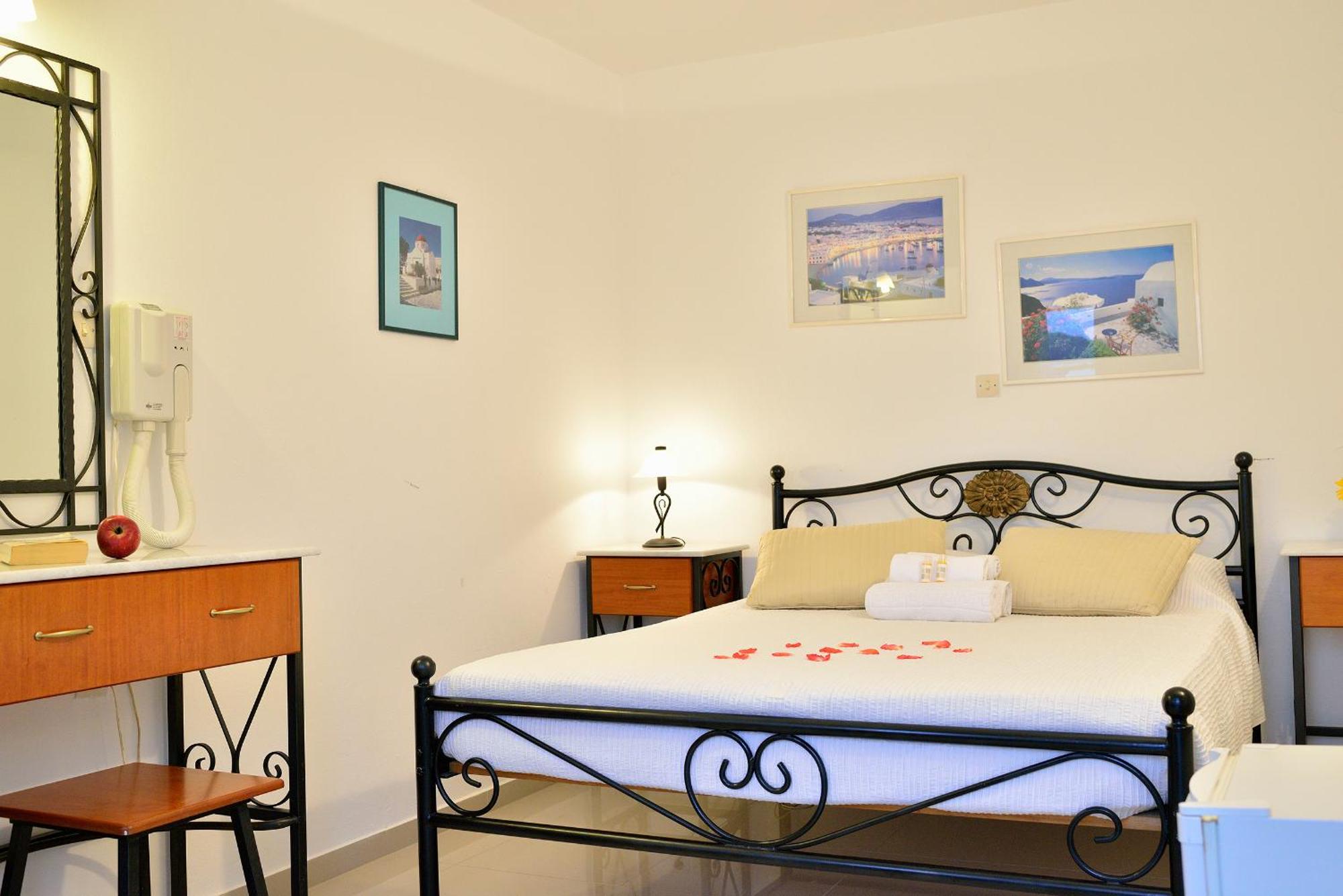 Hotel Nazos *